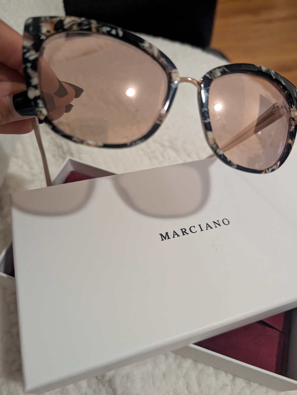 Marciano Black Tortoiseshell Frame Sunglasses with Pink Lenses - Picture 9 of 10